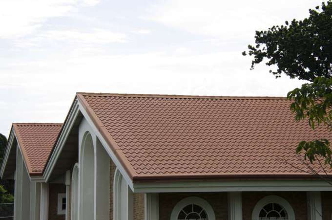 Brisas del golf - Iglesia.